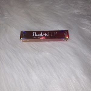 Ciate London shadow flip liquid eyeshadow in the color Ember